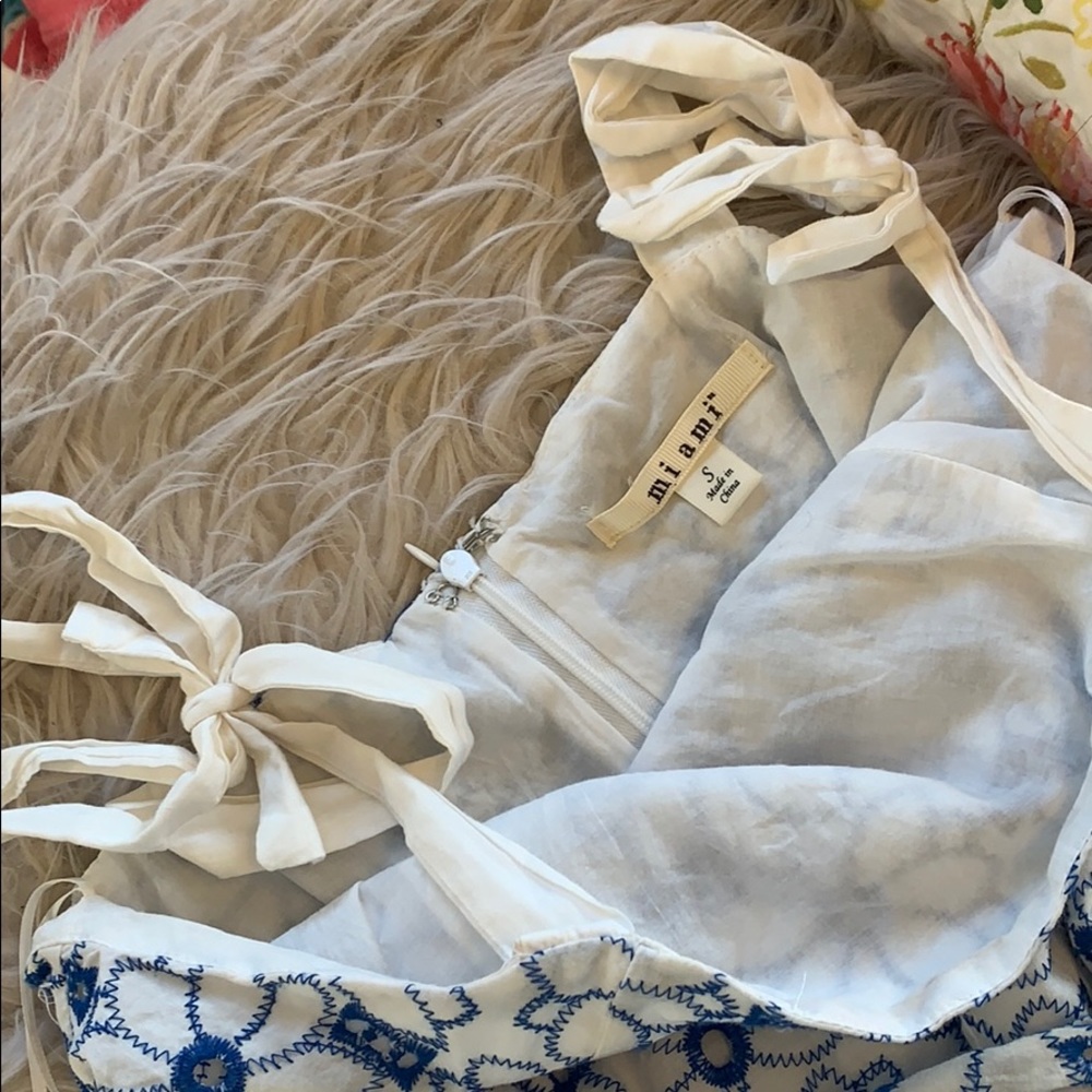Romper - Picture 2 of 3
